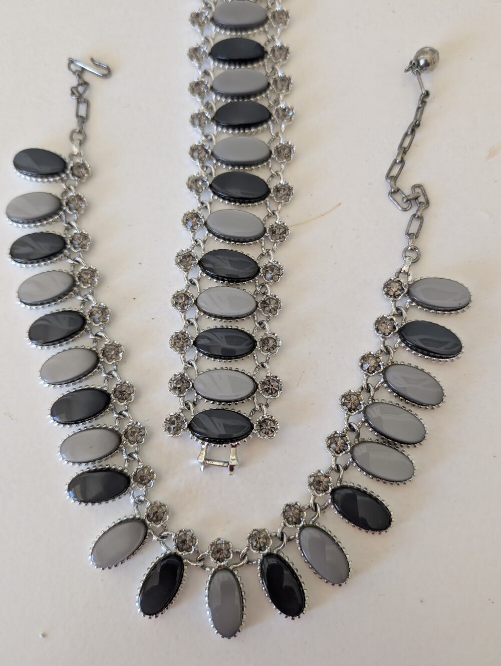 Vintage Two-Tone Gray and Black With Rhinestone Thermoplastic Necklace Bracelet